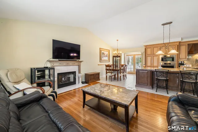 $480,000 | 1020 Shepard Avenue, Hamden, CT 06514