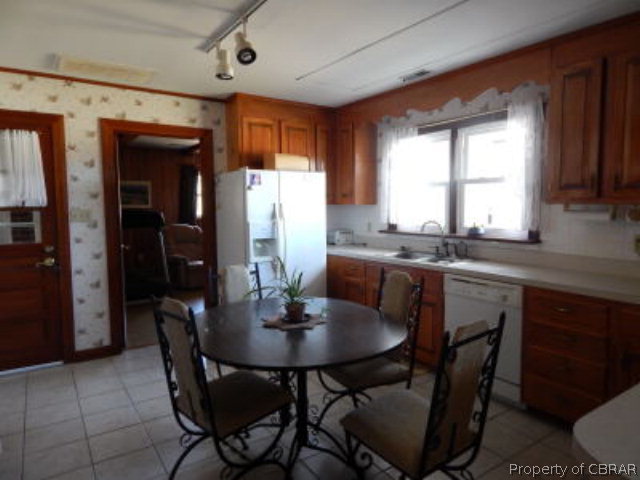 9595 Ban Road Hayes, VA 23072 - Photo 11 of 22 Gallery Image 11