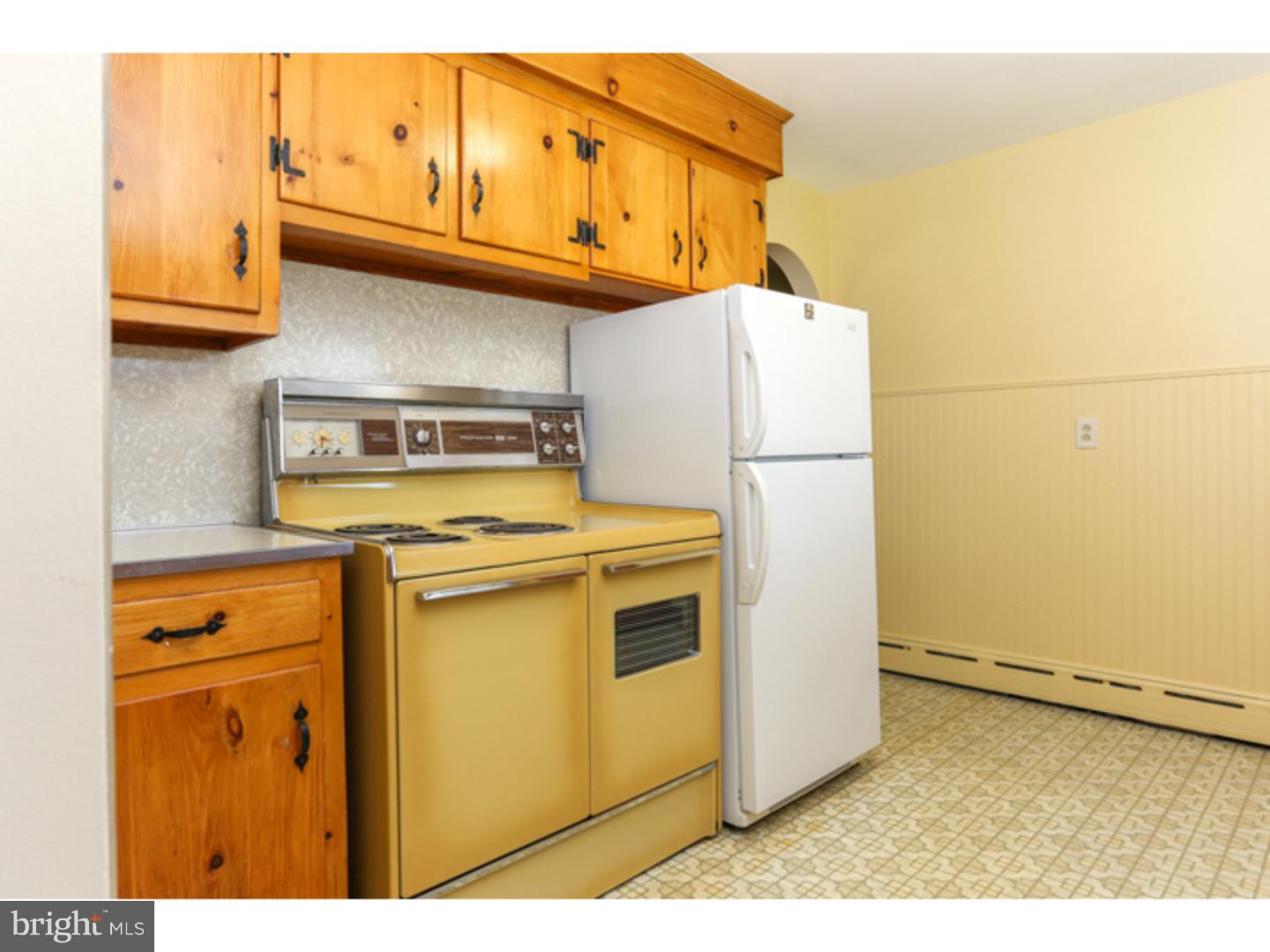 681 White Horse Hamilton Square Road Hamilton, NJ 08610 - Photo 12 of 22 Kitchen