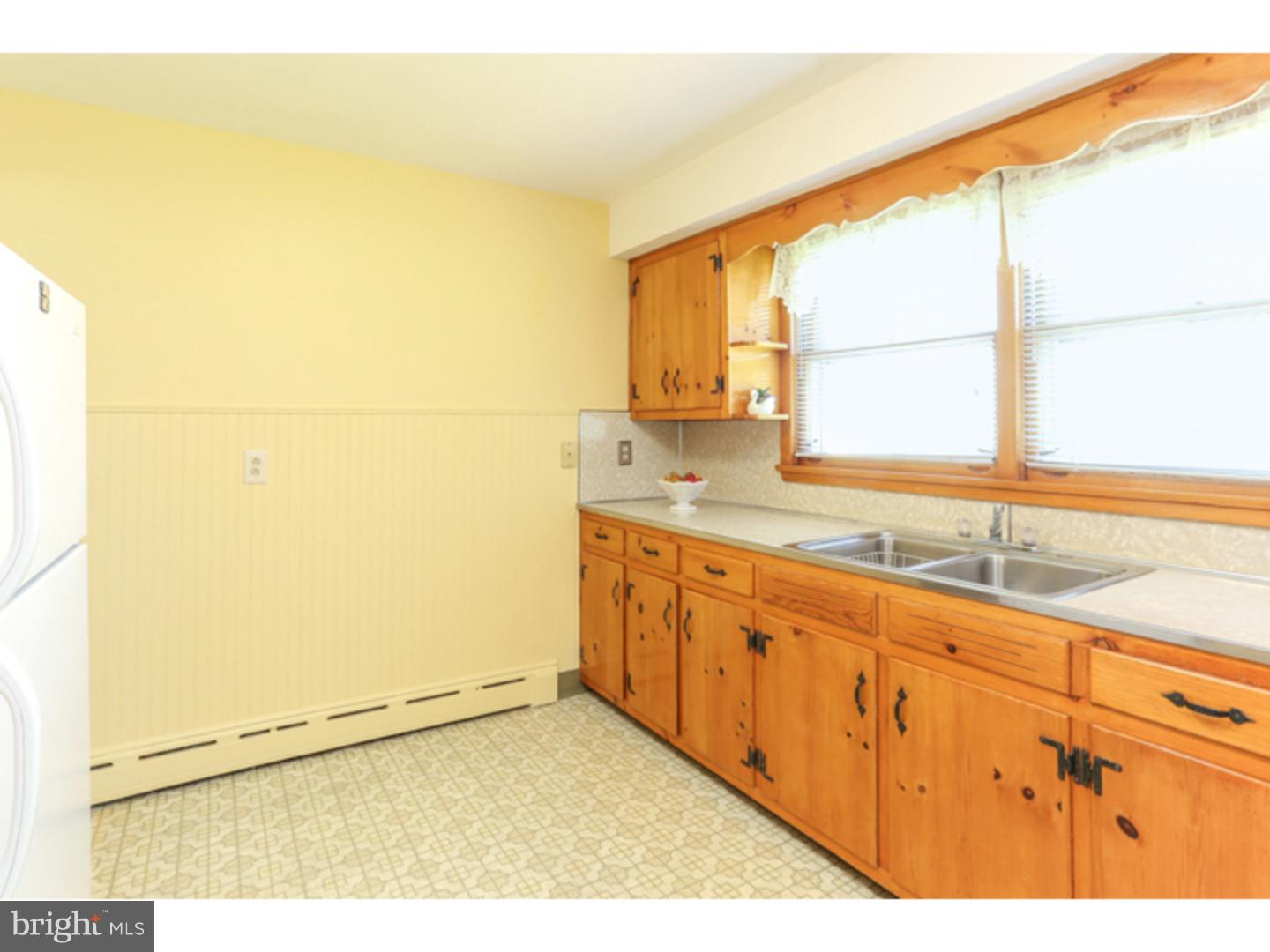 681 White Horse Hamilton Square Road Hamilton, NJ 08610 - Photo 15 of 22 Kitchen