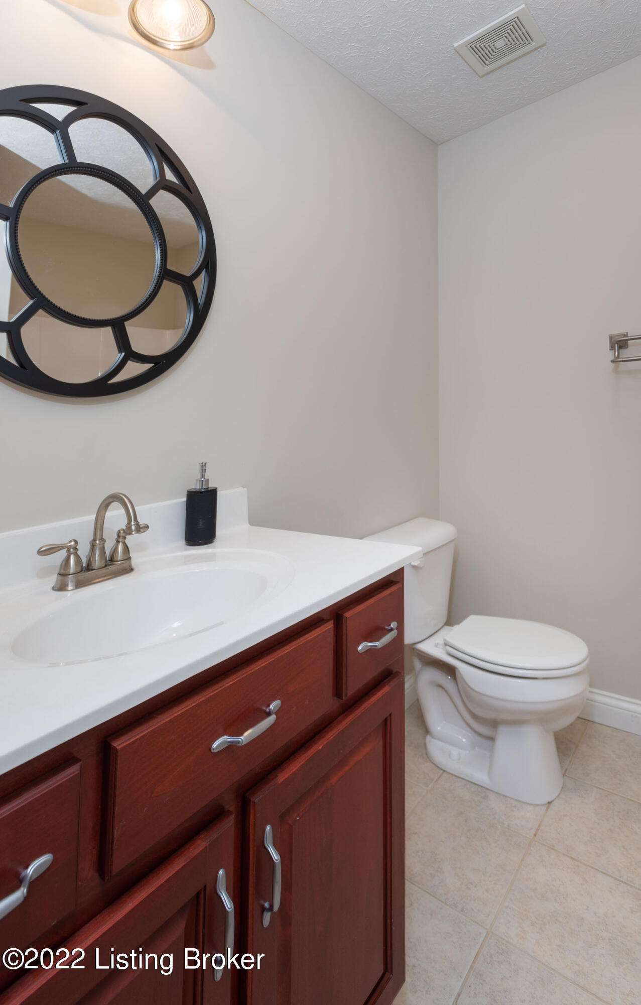 106 Ruth Lane Bardstown, KY 40004 - Photo 21 of 33 106RuthLane_1025