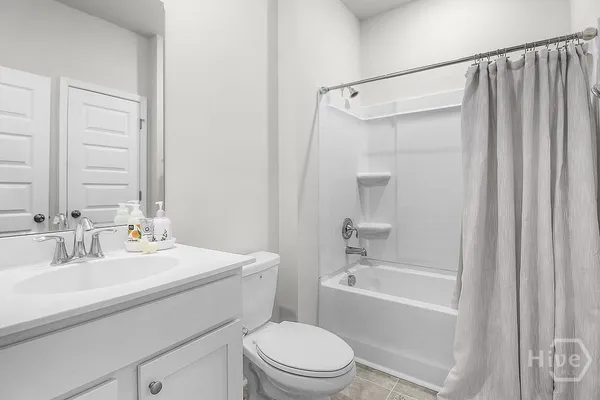 $425,000 | 138 Binscombe Lane, Pooler, GA 31322