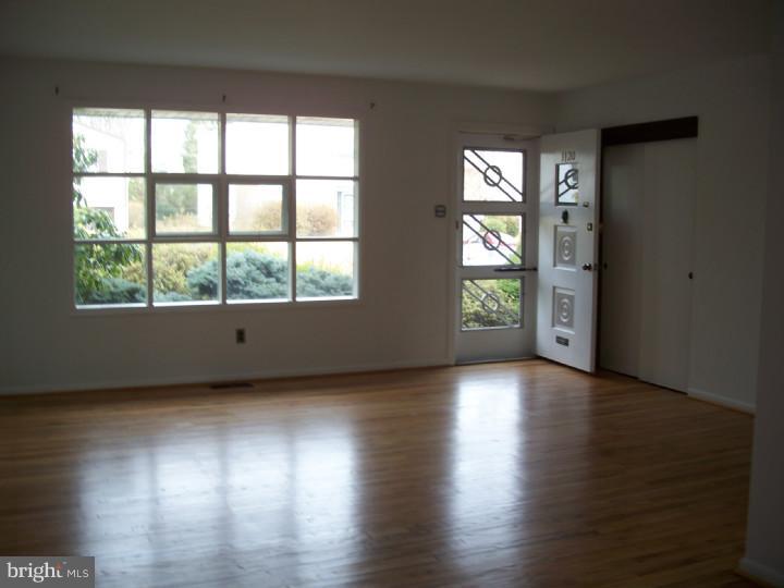 1120 Norwalk Road Philadelphia, PA 19115 - Photo 3 of 21 Gallery Image 3