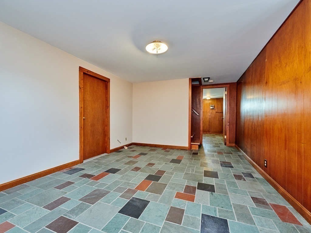 5 Gleason Road Bedford, MA 01730 - Photo 27 of 38 Gallery Image 27