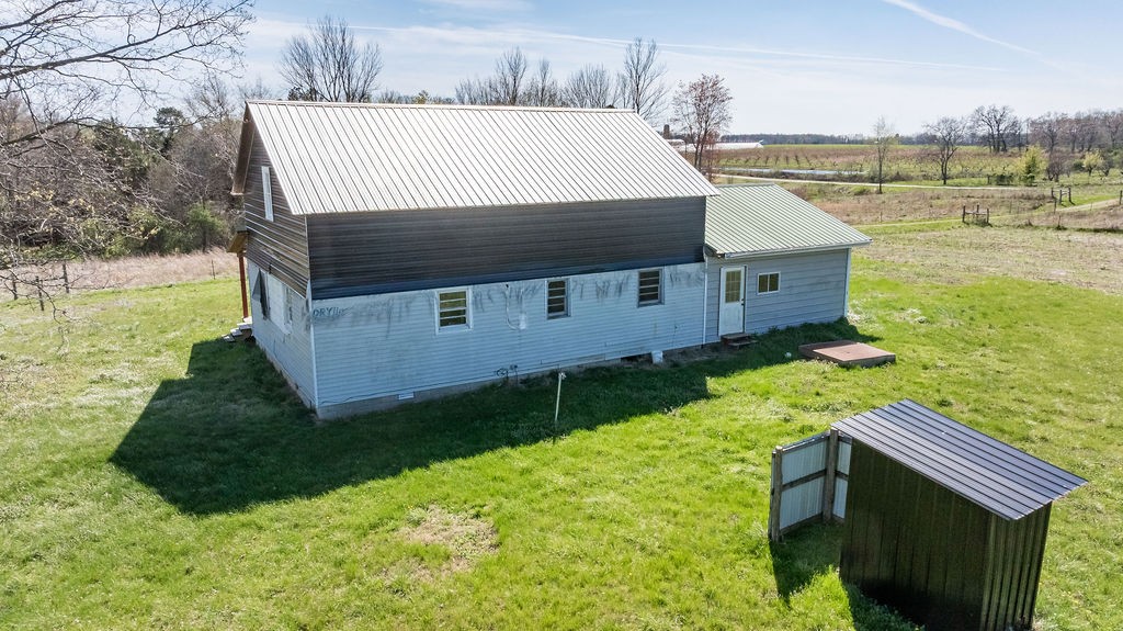 752 Stuart Chapel Road Lewisburg, KY 42256 - Photo 25 of 33 a view of a house with a yard