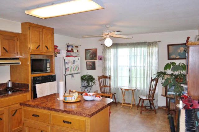 18545 County Road 26 Foley, AL 36535 - Photo 7 of 18 Ktichen