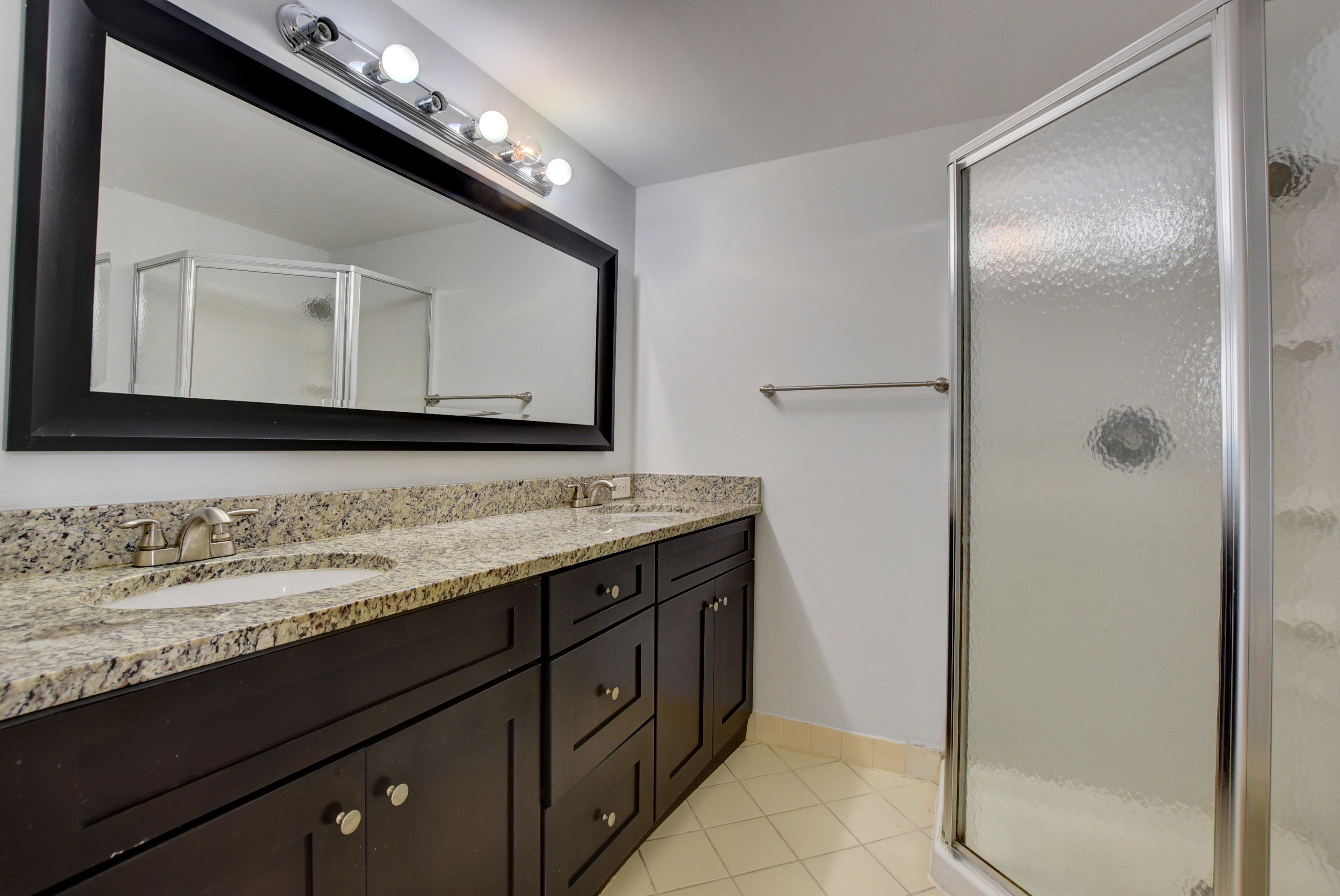 858 Blue Ridge Circle West Palm Beach, FL 33409 - Photo 12 of 26 28_dsc_7043_4_5_6_7