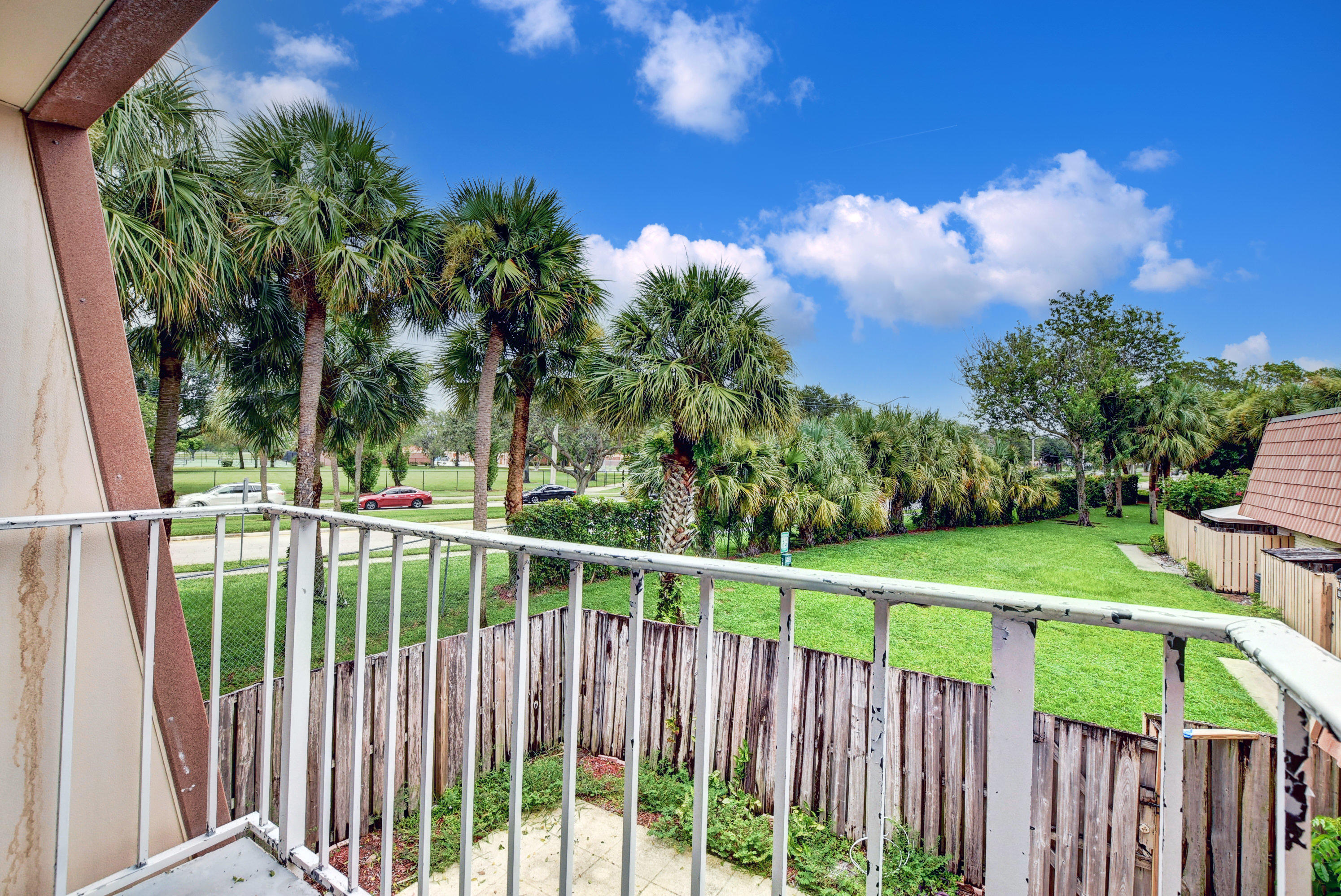 858 Blue Ridge Circle West Palm Beach, FL 33409 - Photo 13 of 26 29_dsc_7048_49_50_51_52