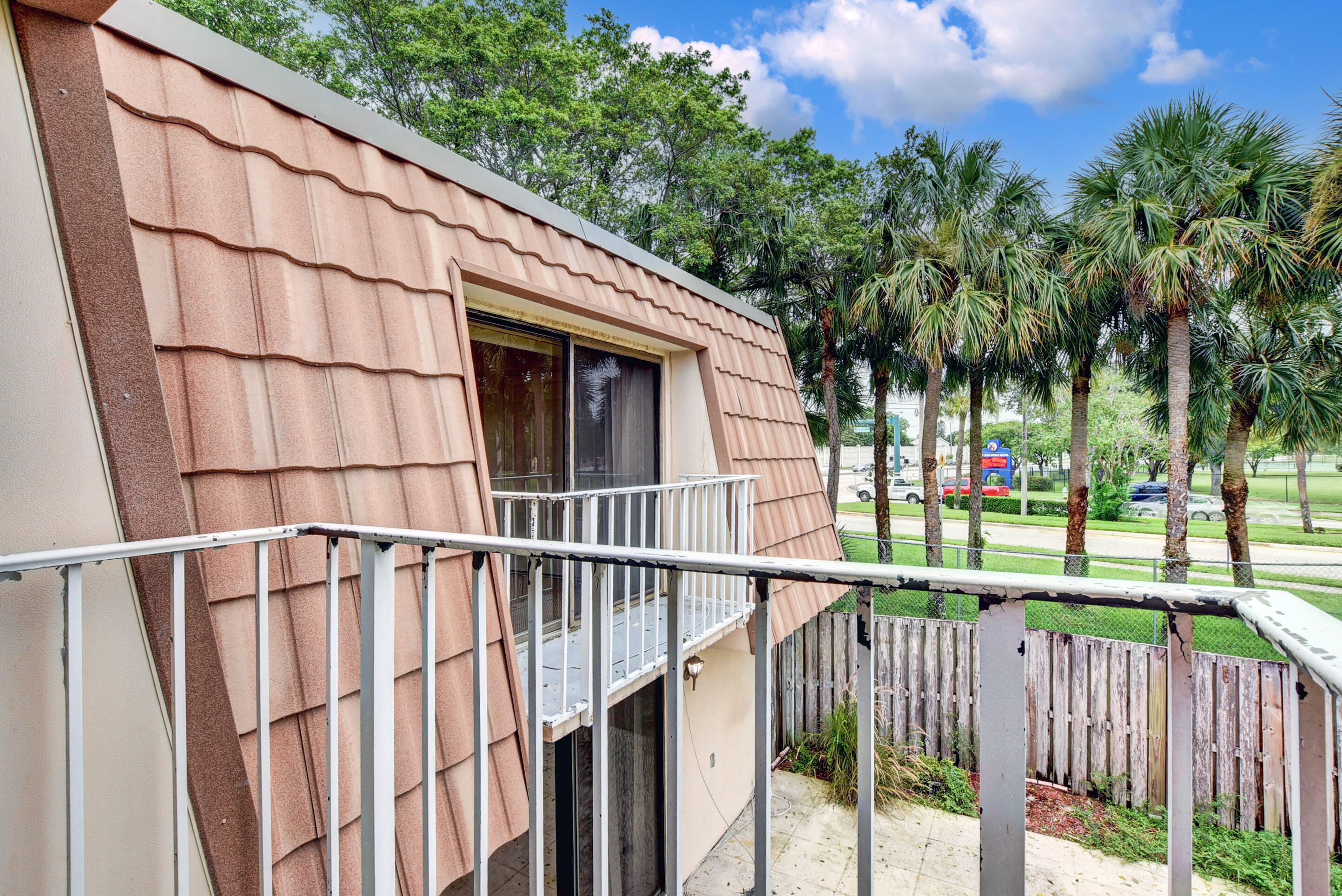 858 Blue Ridge Circle West Palm Beach, FL 33409 - Photo 20 of 26 36_dsc_7093_4_5_6_7