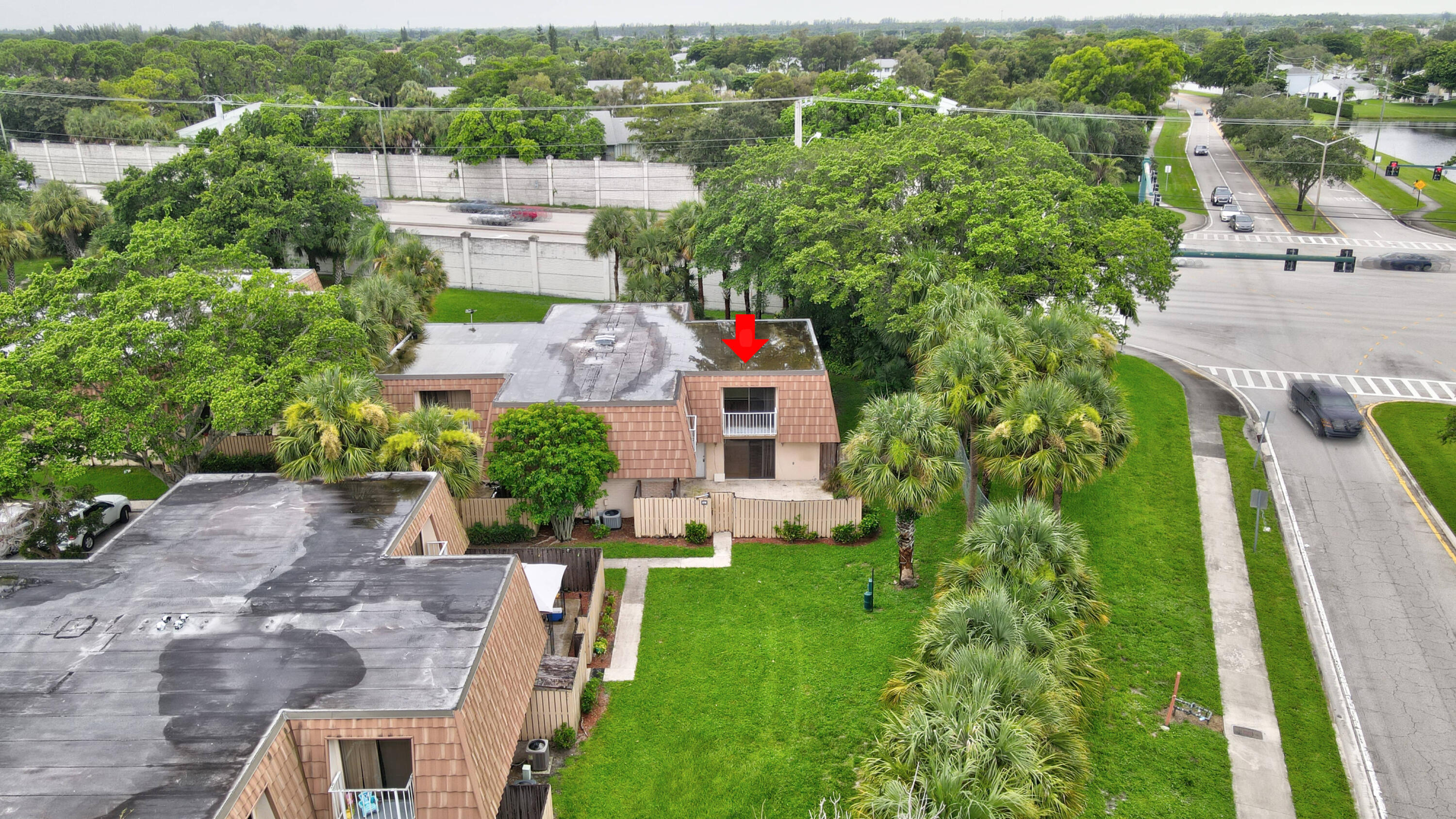 858 Blue Ridge Circle West Palm Beach, FL 33409 - Photo 23 of 26 03_dji_0011_2_3_4_5