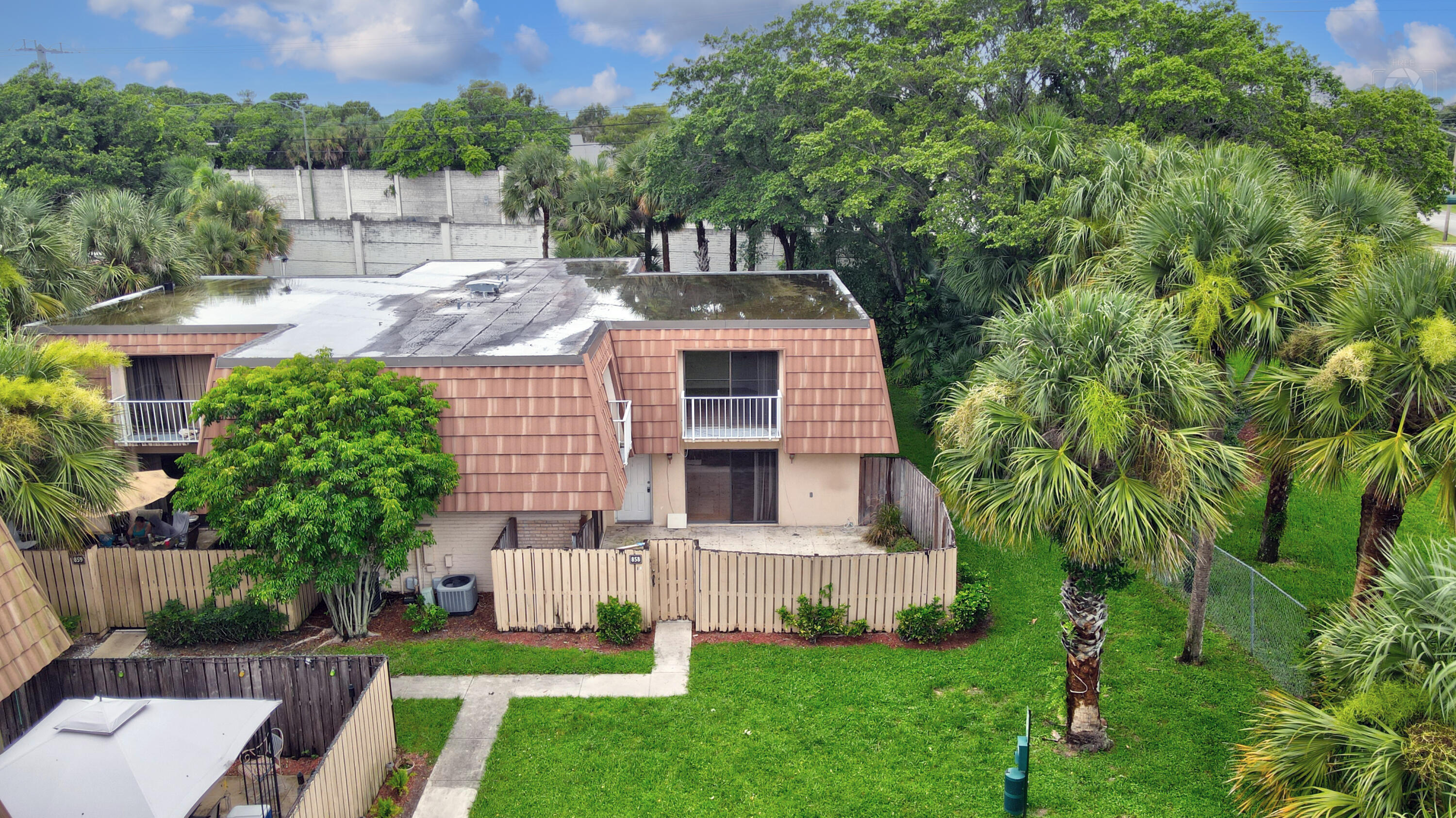 858 Blue Ridge Circle West Palm Beach, FL 33409 - Photo 25 of 26 02_dji_0006_07_08_09_10