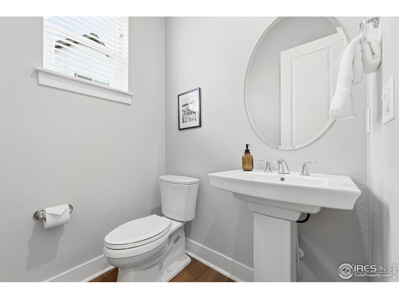 5189 Vivian Street Wheat Ridge, CO 80033 - Photo 20 of 39 Powder bath