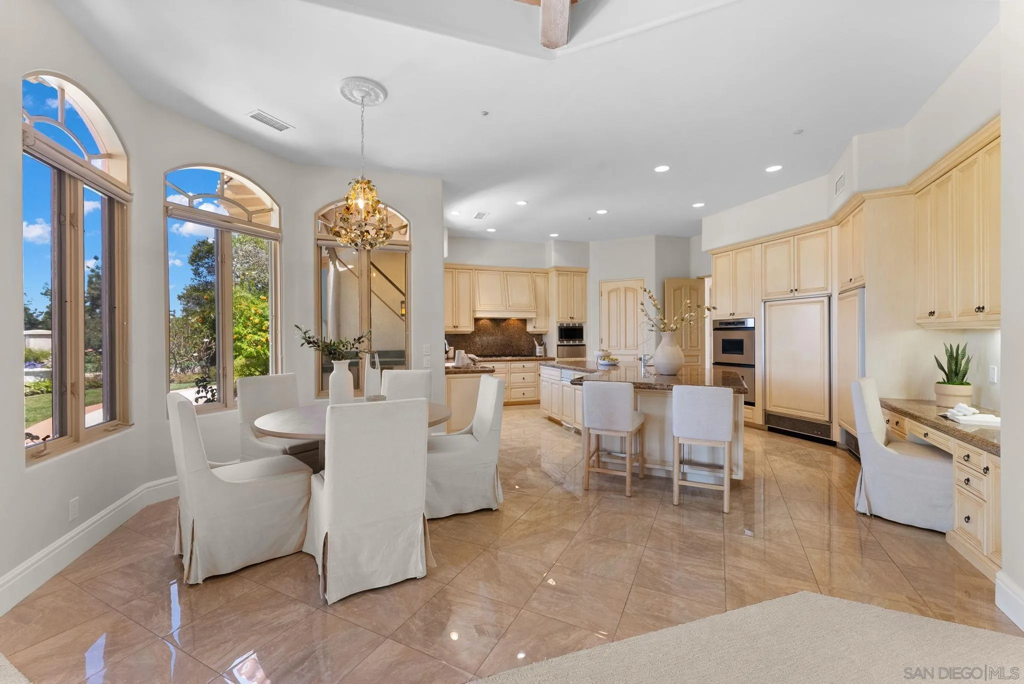 7896 St Andrews Road Rancho Santa Fe, CA 92067 - Photo 16 of 17 Breakfast Area