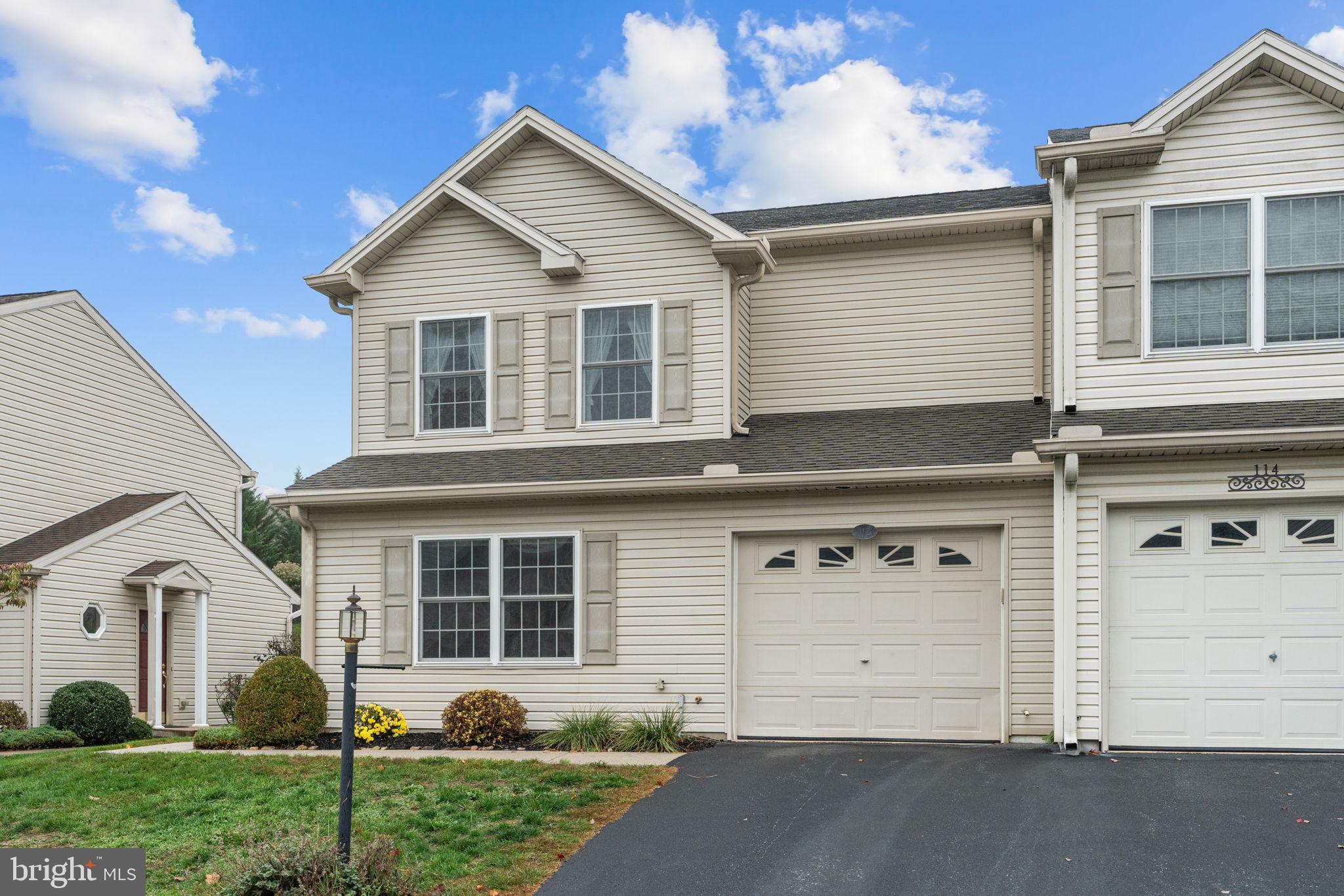 112 Oaklea Road Harrisburg, PA 17110 - Photo 3 of 27 Gallery Image 3