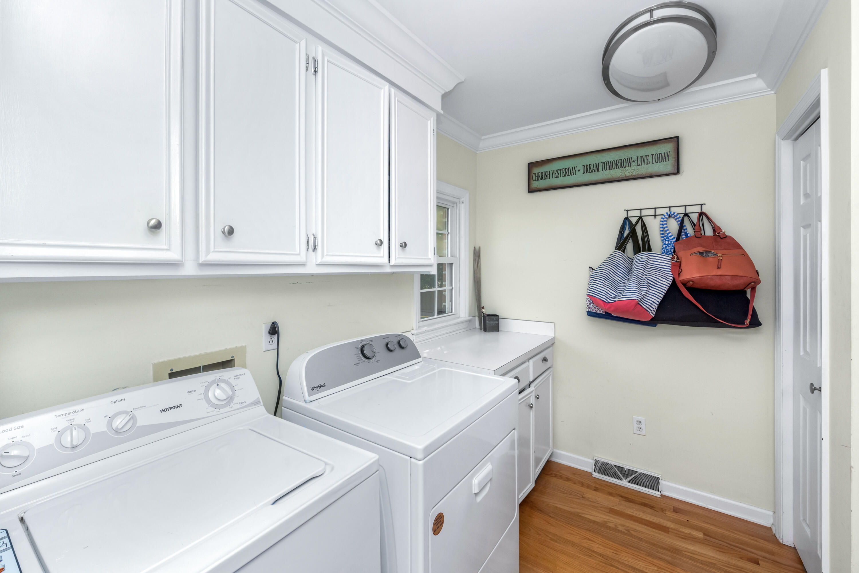 30 Indigo Point Drive Charleston, SC 29407 - Photo 63 of 69 30 Indigo Point_Low Res-80