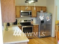 12821 Southeast 160th Street Renton, WA 98058 - Photo 5 of 15 Gallery Image 5