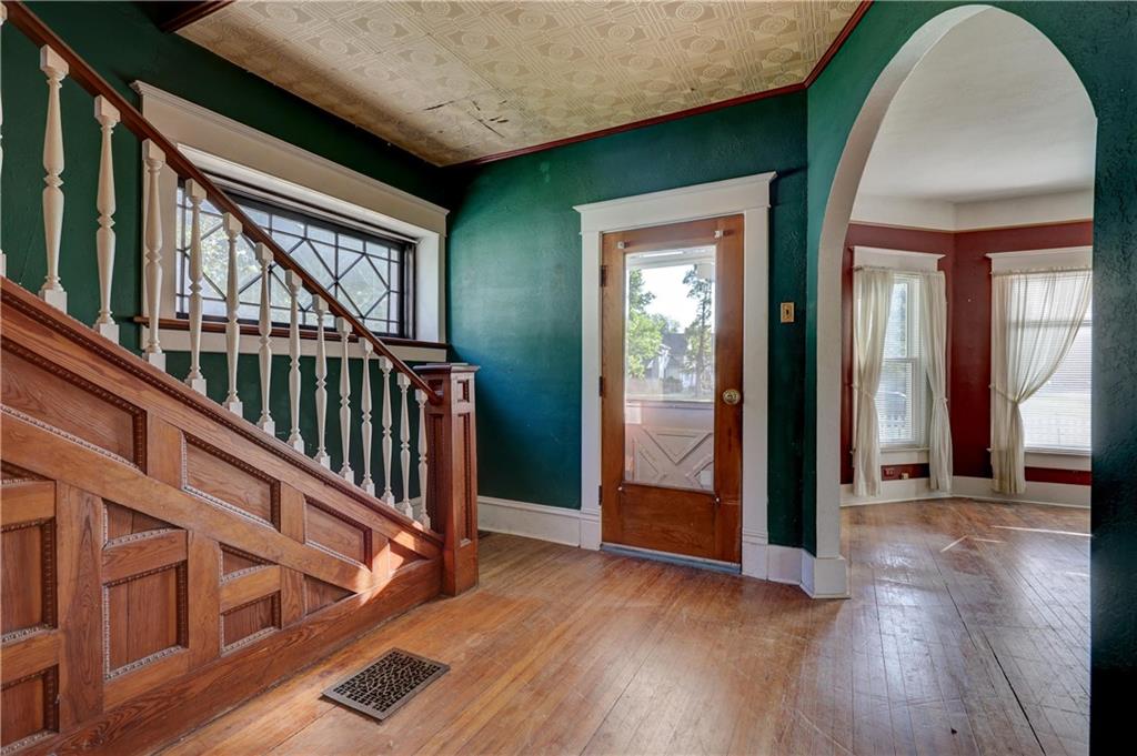 429 South Minnesota Avenue Columbus, KS 66725 - Photo 15 of 55