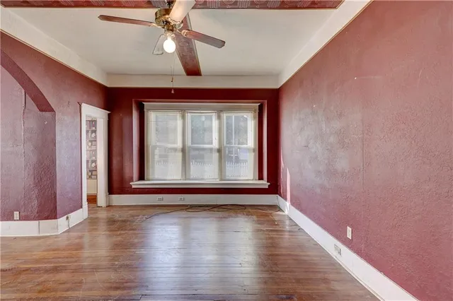 $148,000 | 429 South Minnesota Avenue, Columbus, KS 66725