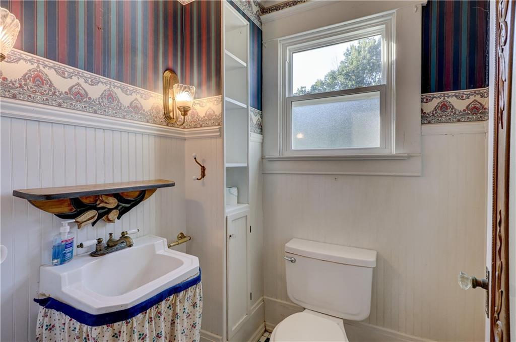 429 South Minnesota Avenue Columbus, KS 66725 - Photo 30 of 55