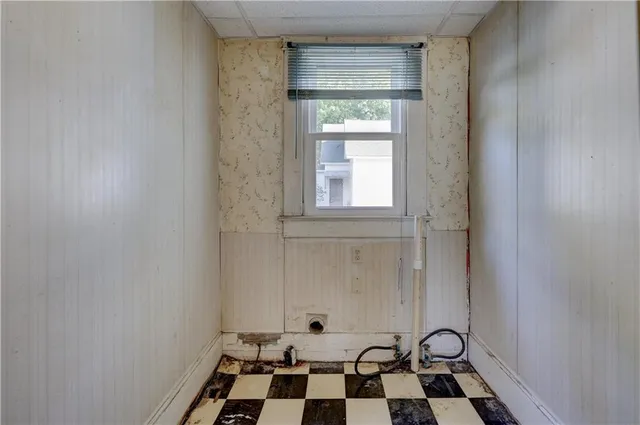 $148,000 | 429 South Minnesota Avenue, Columbus, KS 66725