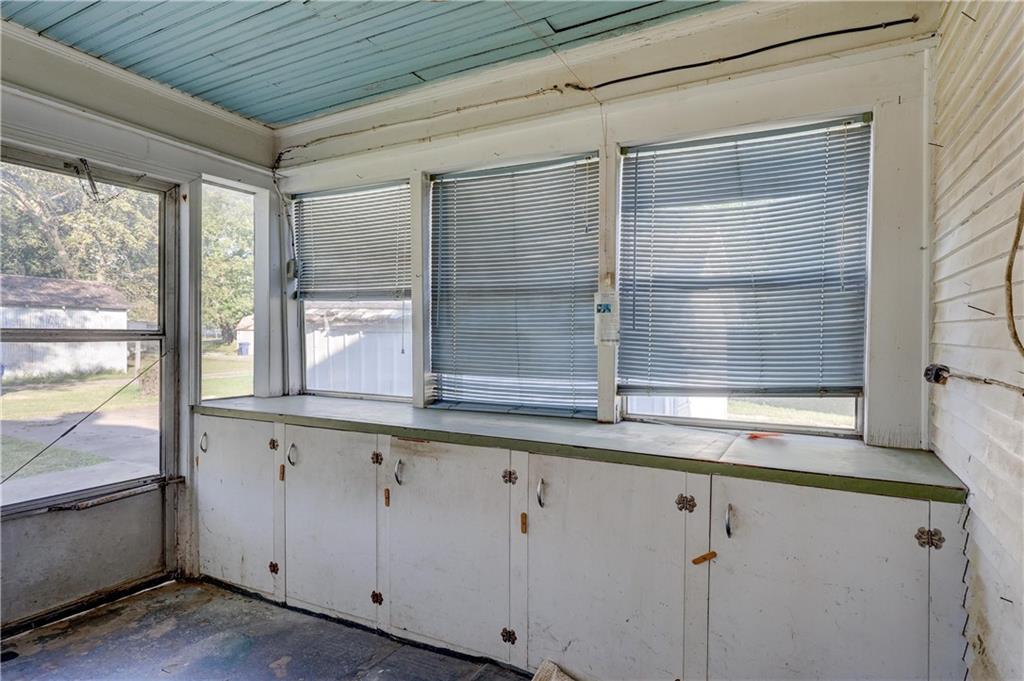 429 South Minnesota Avenue Columbus, KS 66725 - Photo 39 of 55