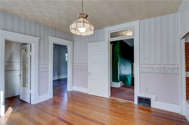 $148,000 | 429 South Minnesota Avenue, Columbus, KS 66725