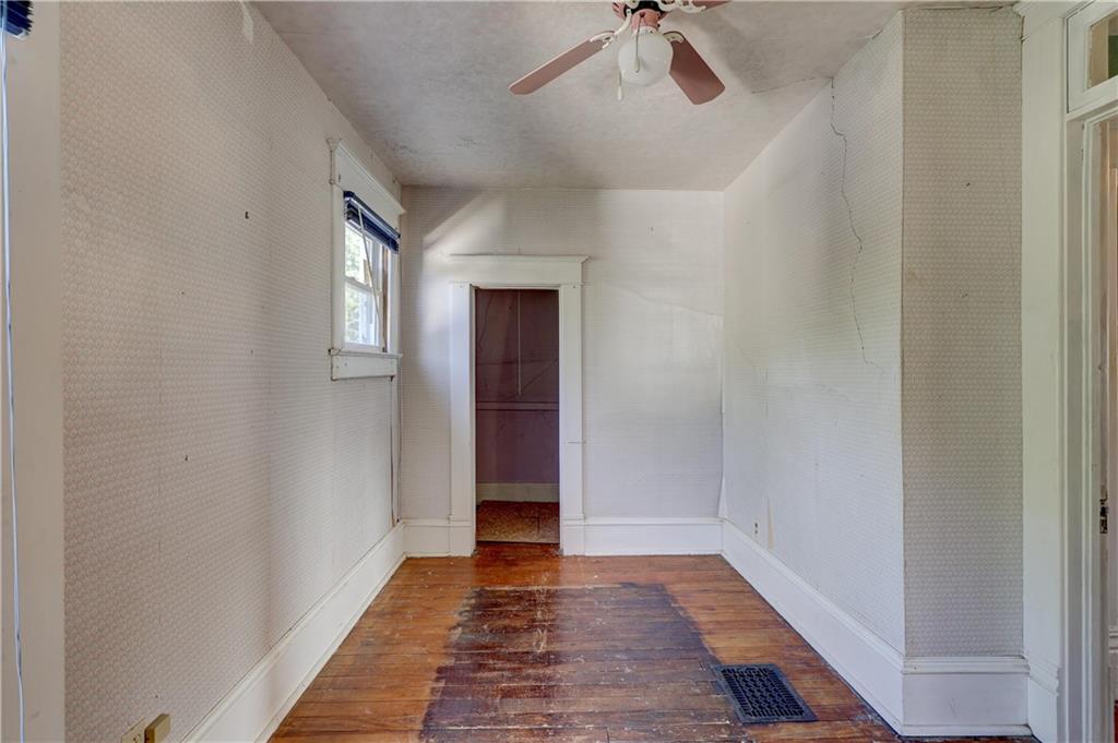 429 South Minnesota Avenue Columbus, KS 66725 - Photo 51 of 55