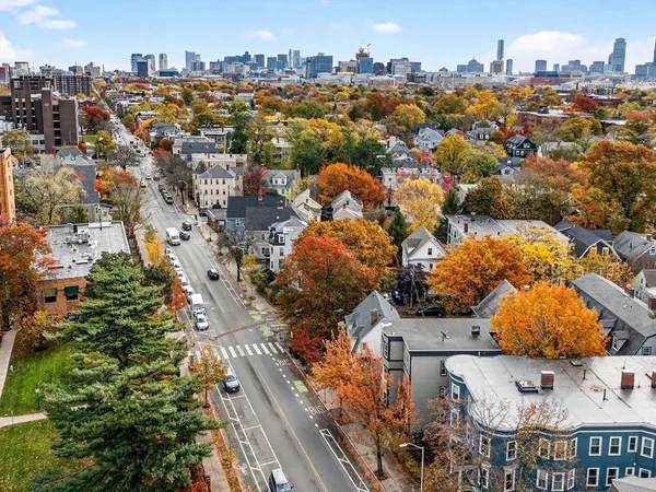 $2,900 | 1576 Cambridge Street, Unit 3F, Cambridge, MA 02138