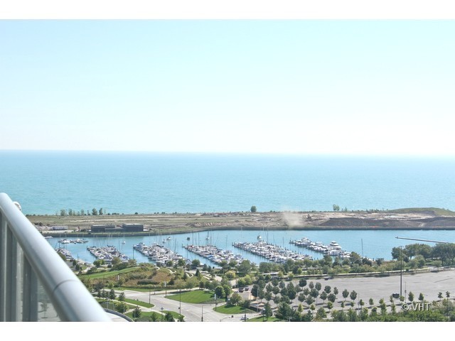 1629 South Prairie Avenue, Unit 2906 Chicago, IL 60616 - Photo 11 of 21