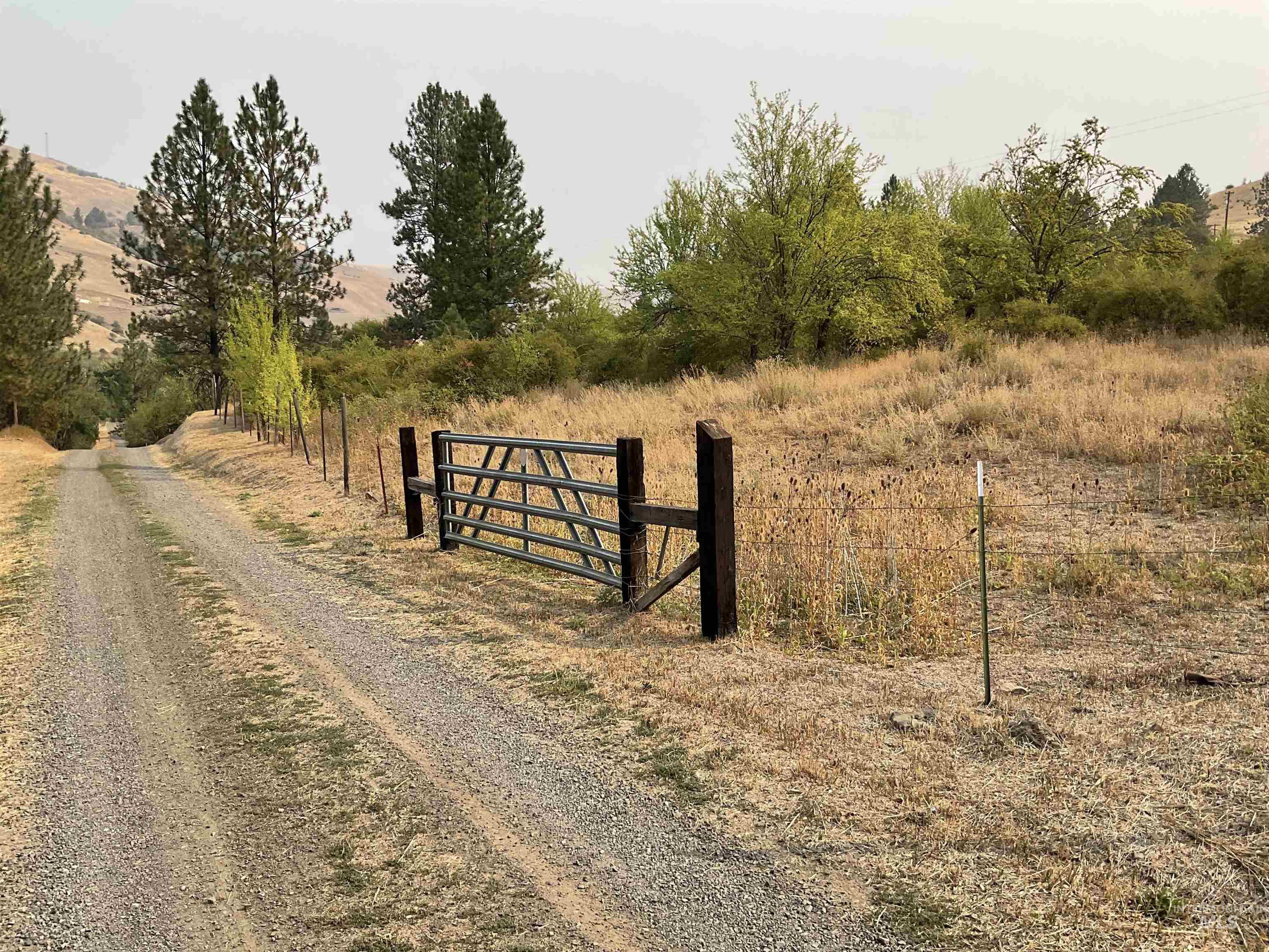 13790 Cross Farm Road Juliaetta, ID 83535 - Photo 16 of 22 Gate with a rural view