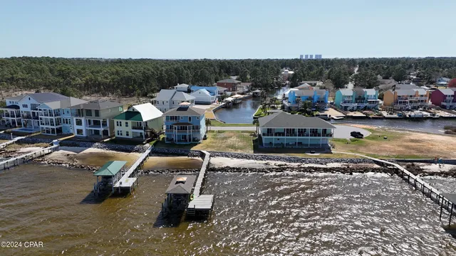 $465,000 | 1758 Stanford Road, Gulf Breeze, FL 32563