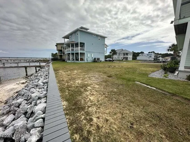 $465,000 | 1758 Stanford Road, Gulf Breeze, FL 32563