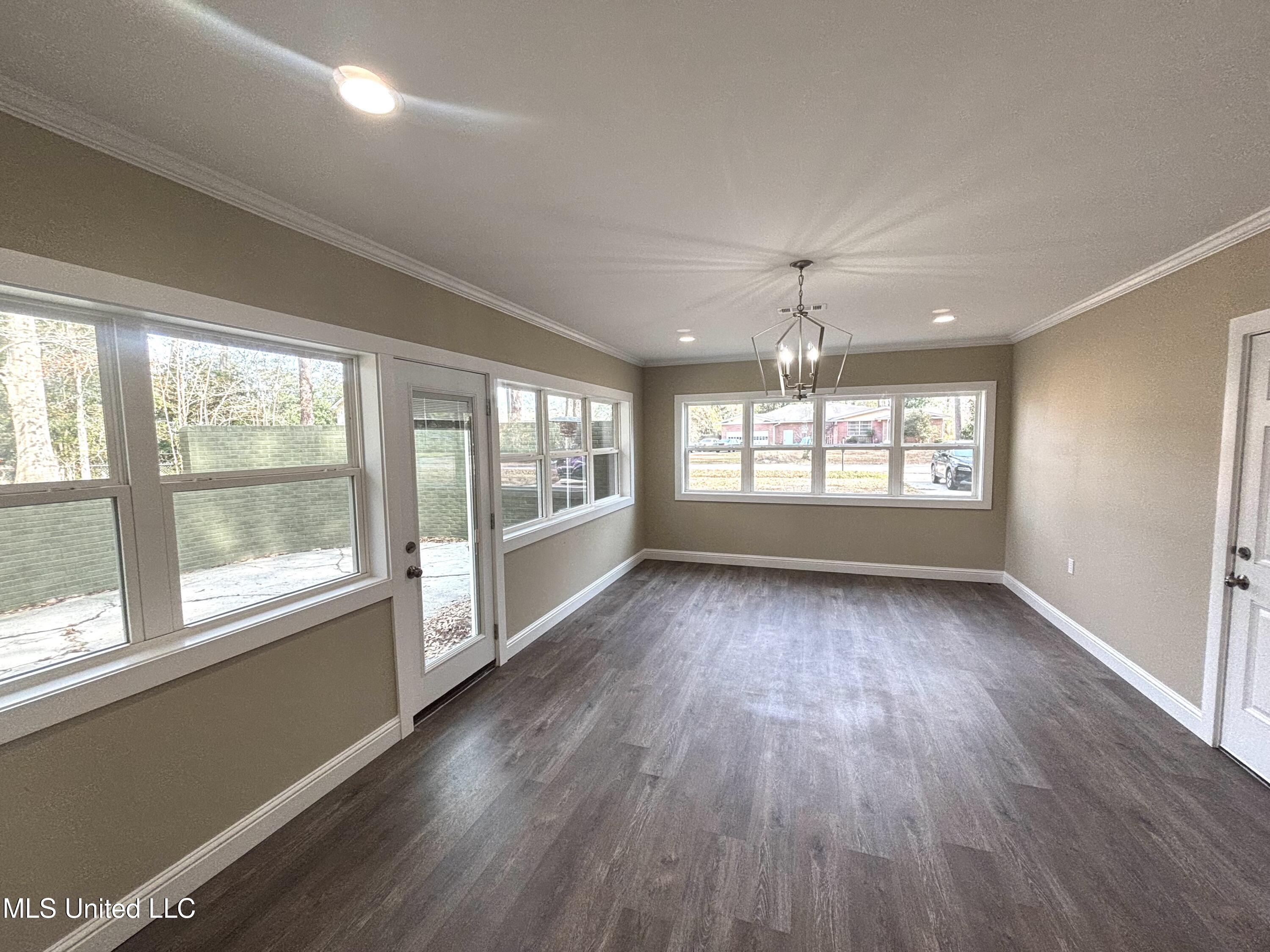 1500 Goodyear Boulevard Picayune, MS 39466 - Photo 15 of 44 IMG_6551