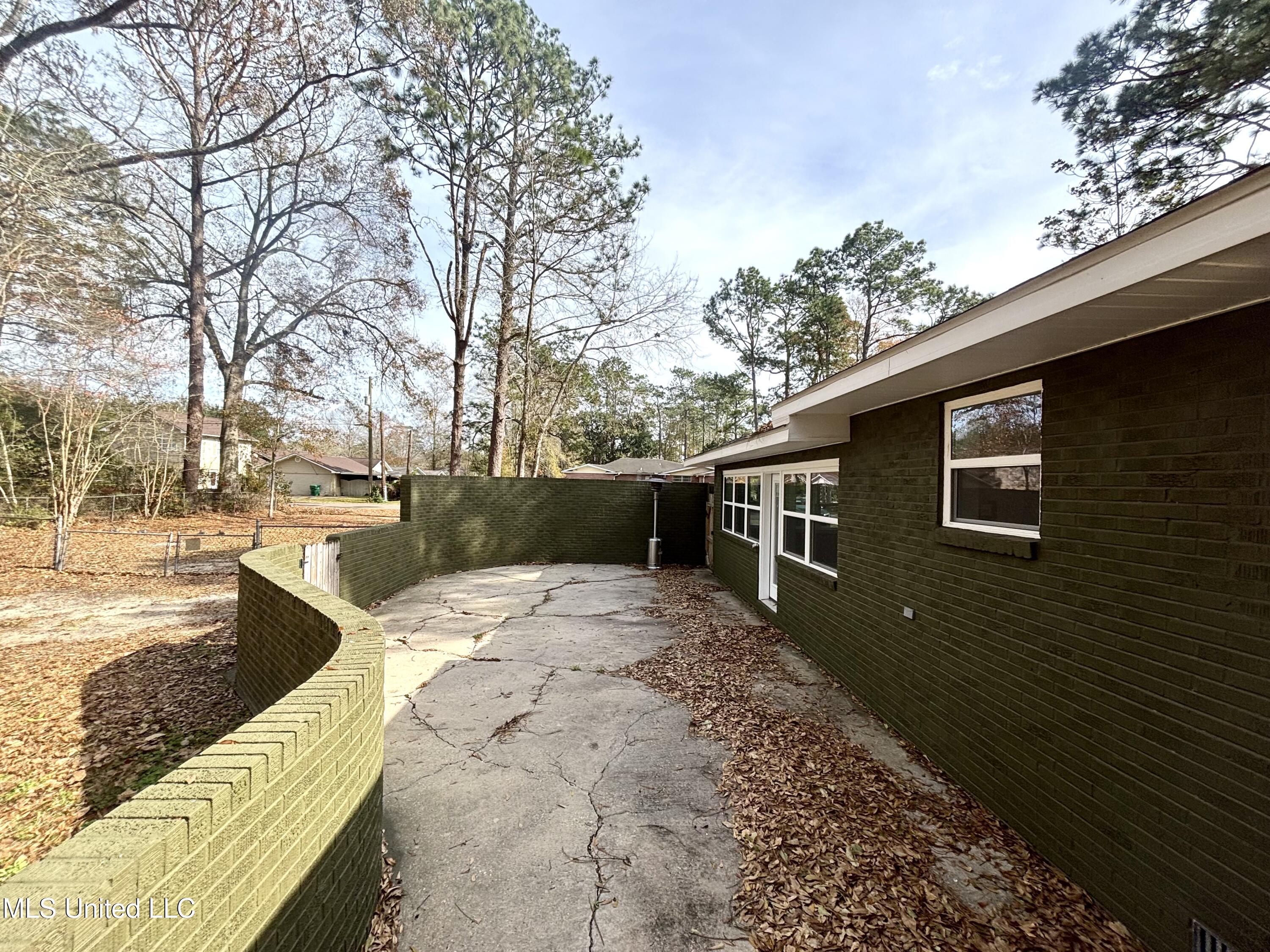 1500 Goodyear Boulevard Picayune, MS 39466 - Photo 38 of 44 IMG_6557