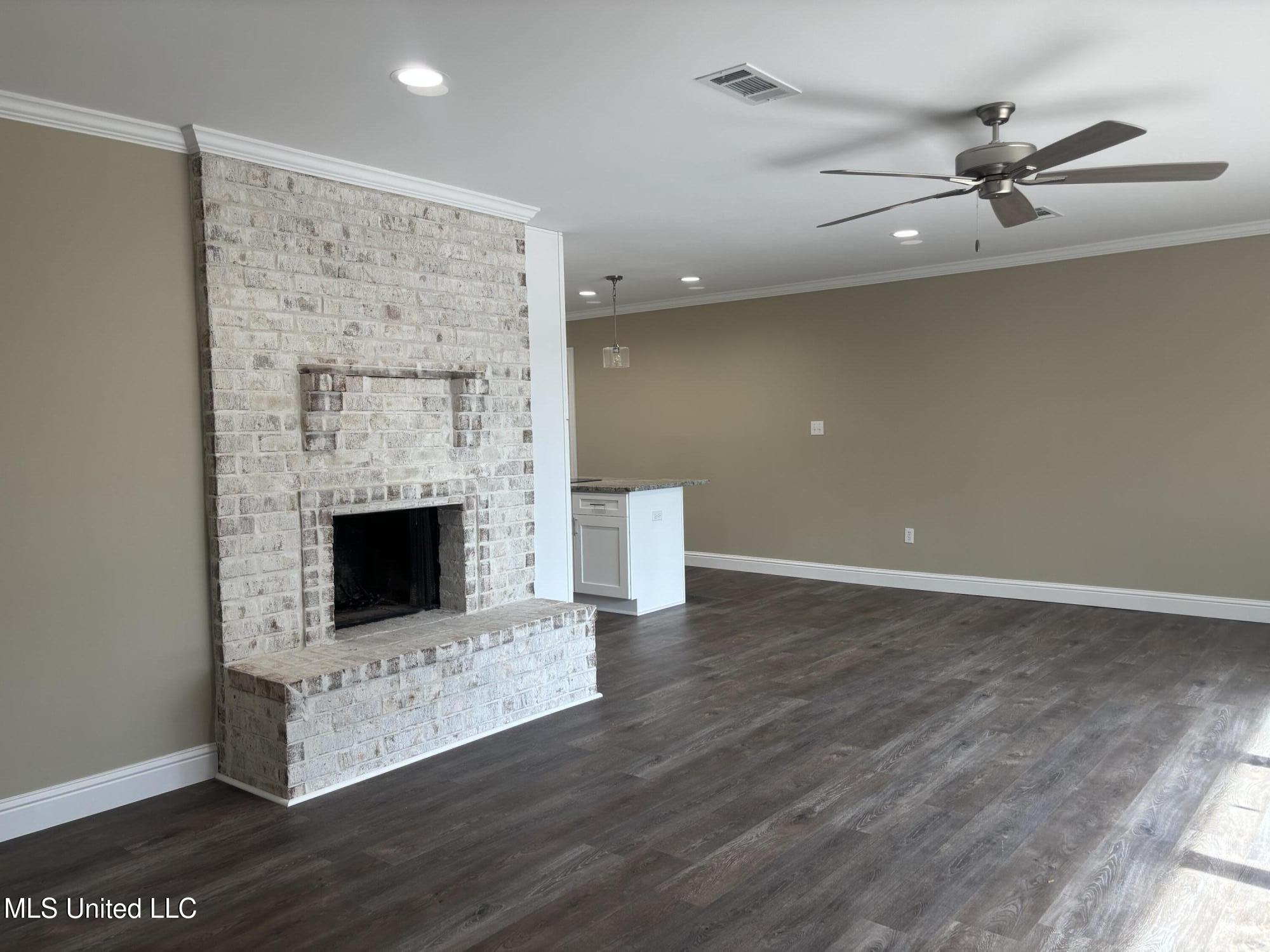 1500 Goodyear Boulevard Picayune, MS 39466 - Photo 6 of 44 IMG_6573