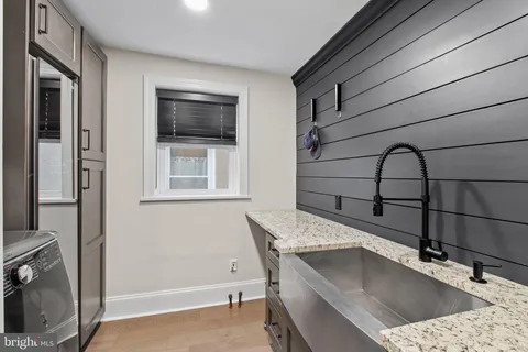 $899,000 | 1012 North 5th Street, Philadelphia, PA 19123