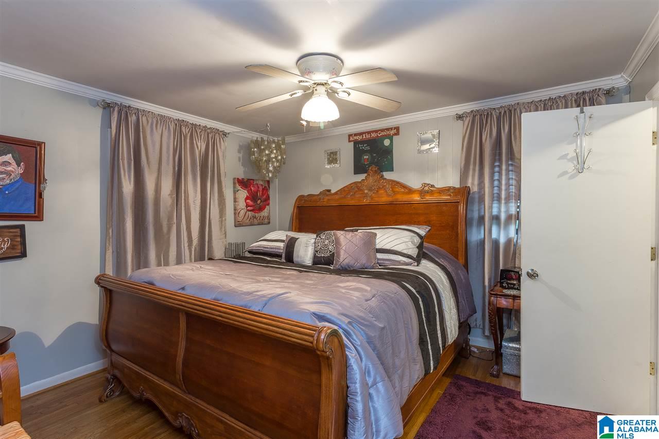 436 16th Court Northwest Birmingham, AL 35215 - Photo 15 of 26