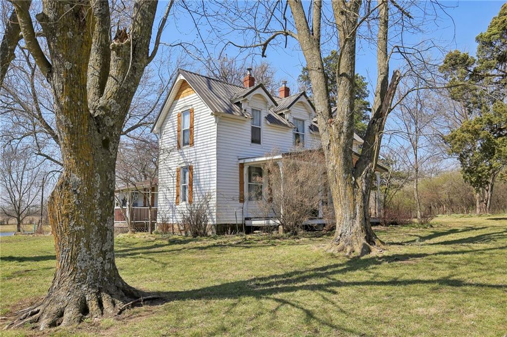 1031 Northeast 301 Road Leeton, MO 64761 - Photo 2 of 51