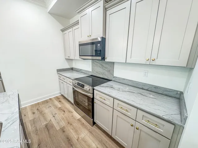 $254,900 | 223 Berchman Oaks Drive, Lafayette, LA 70506