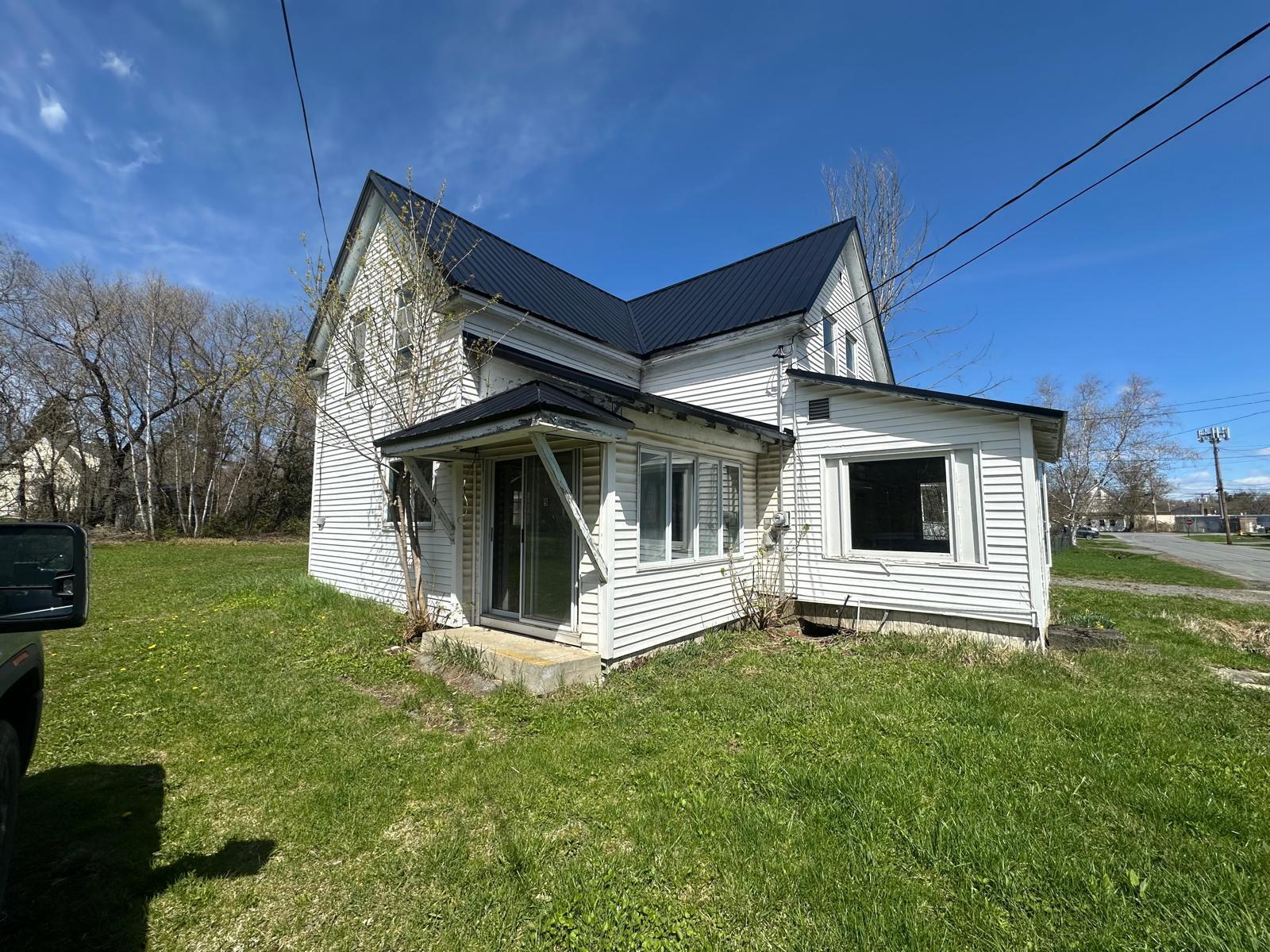 9 Water Street Presque Isle, ME 04769 - Photo 2 of 10 Exterior