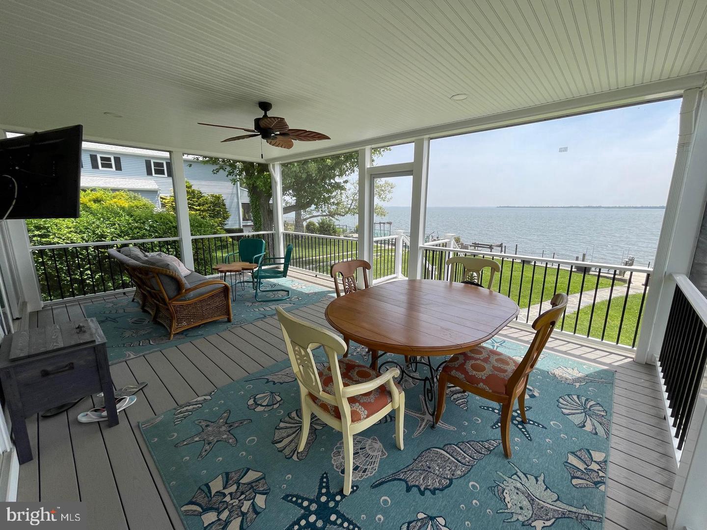 2513 Barrison Point Road Essex, MD 21221 - Photo 15 of 18 a outdoor view with a sitting space