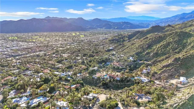 $550,000 | 1870 West Crestview Drive, Palm Springs, CA 92262