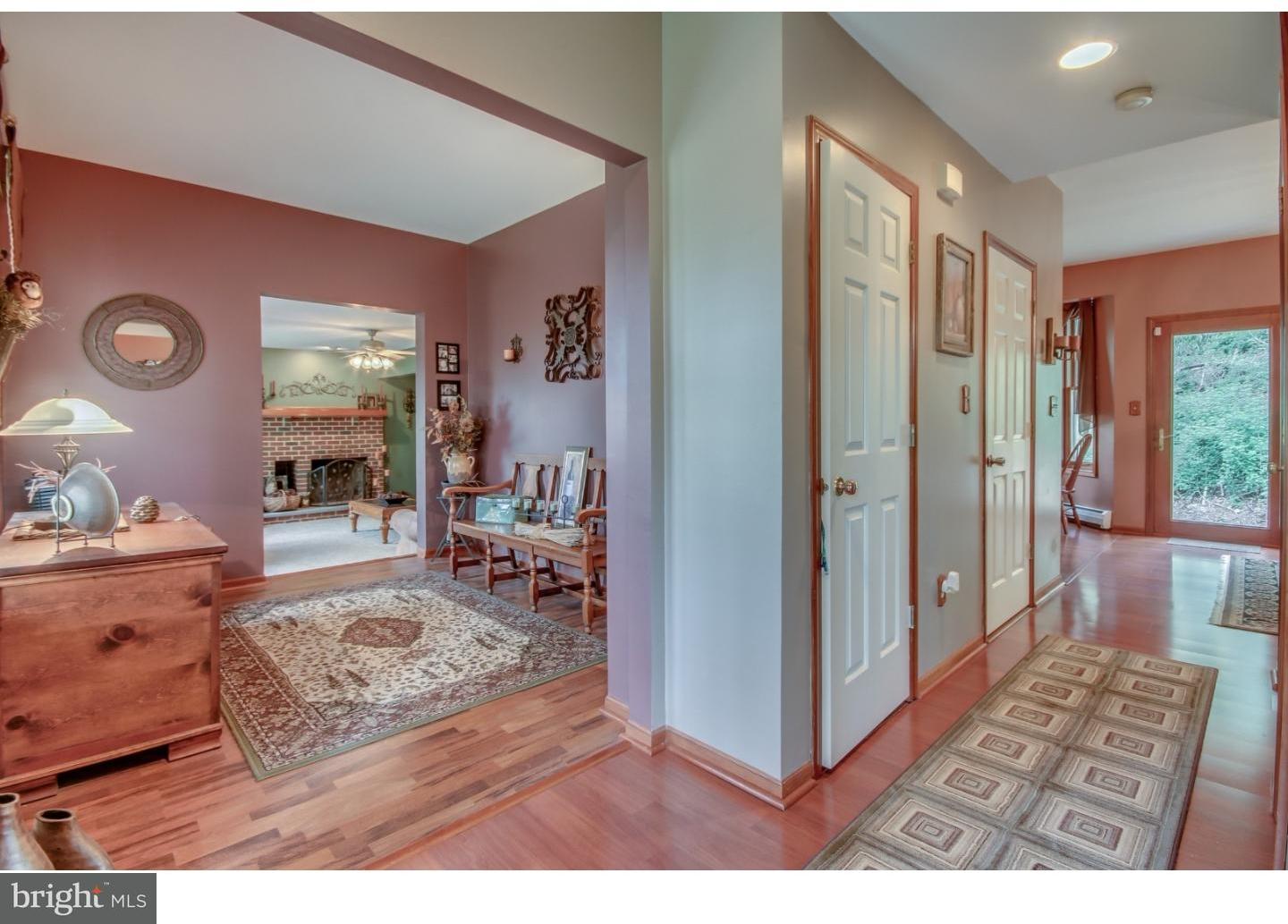 313 Crozerville Road Aston, PA 19014 - Photo 5 of 25