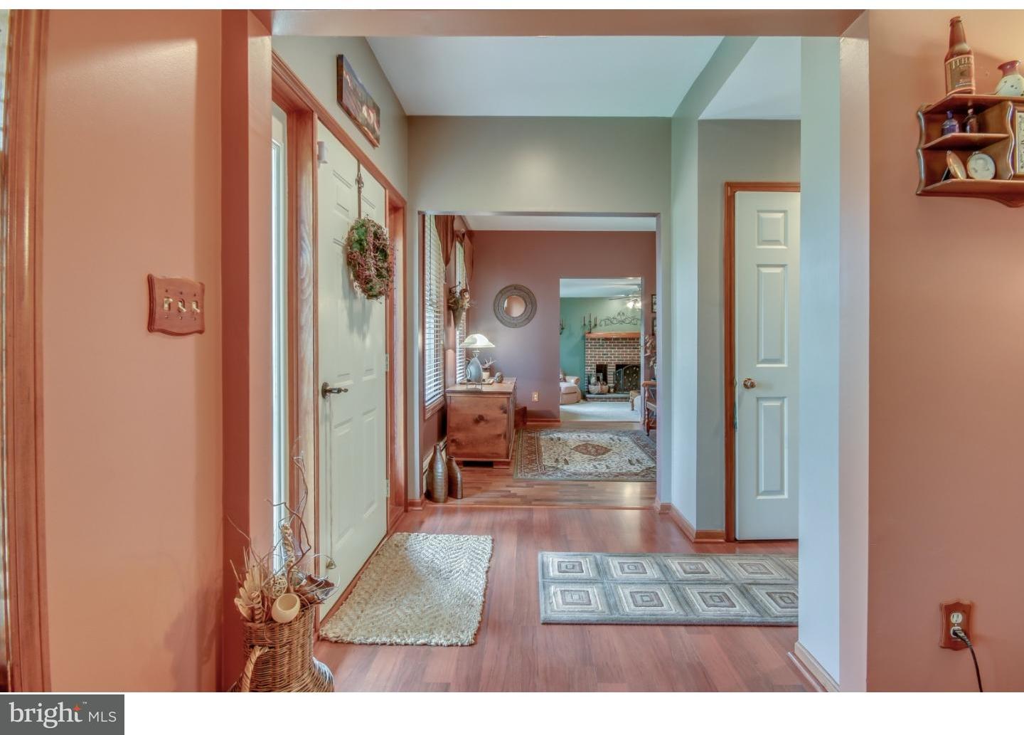 313 Crozerville Road Aston, PA 19014 - Photo 6 of 25