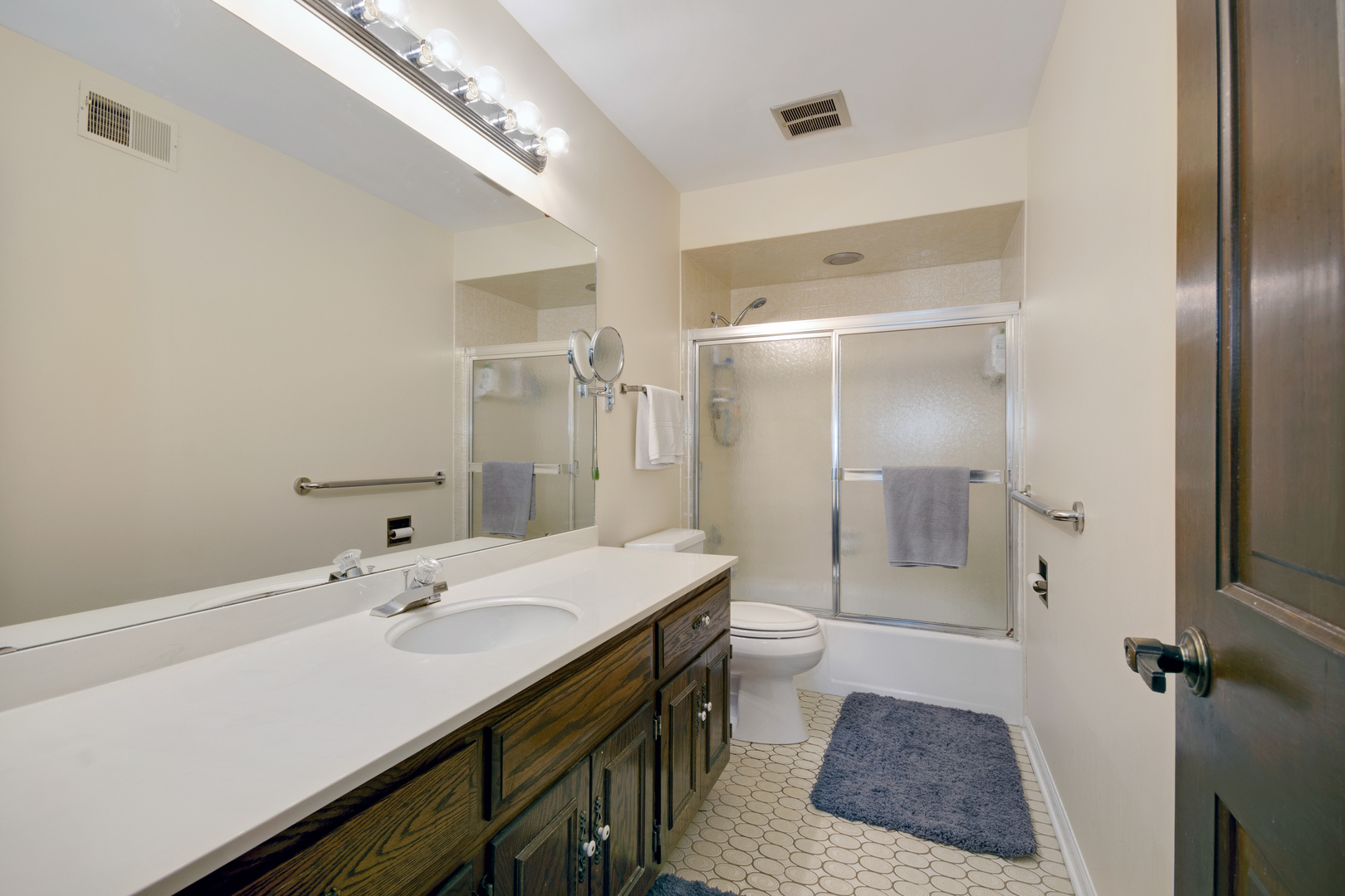 1214 Arthur Road Naperville, IL 60540 - Photo 17 of 21