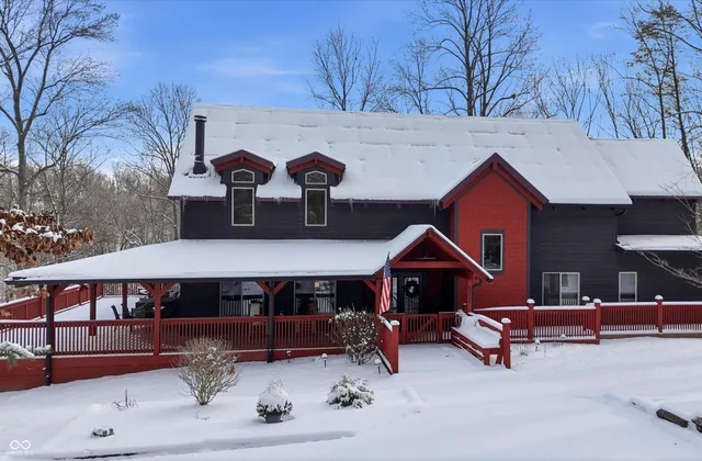 $999,900 | 5736 North Pathways Drive, Unionville, IN 47468