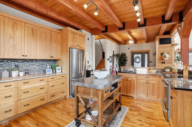 $1,025,000 | 5736 North Pathways Drive, Unionville, IN 47468