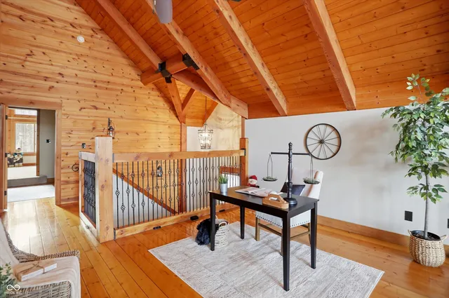 $1,025,000 | 5736 North Pathways Drive, Unionville, IN 47468