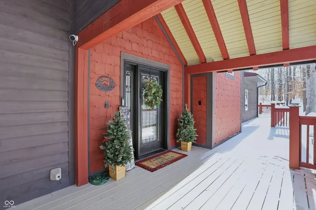 $1,025,000 | 5736 North Pathways Drive, Unionville, IN 47468