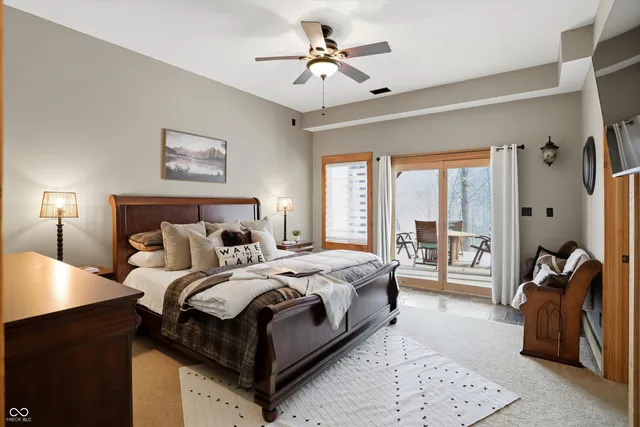 $999,900 | 5736 North Pathways Drive, Unionville, IN 47468